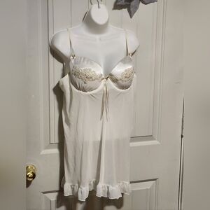 Linea Donatella Cream Lace Chemise